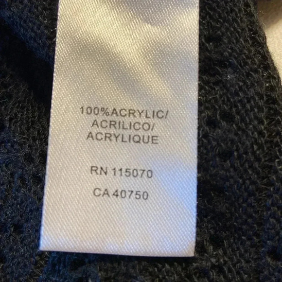 NINALEONARD little black sweater - Picture 7 of 8